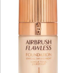 Charlotte Tilbury Flawless Finish foundation. 1 pump used. Got the wrong shade.
